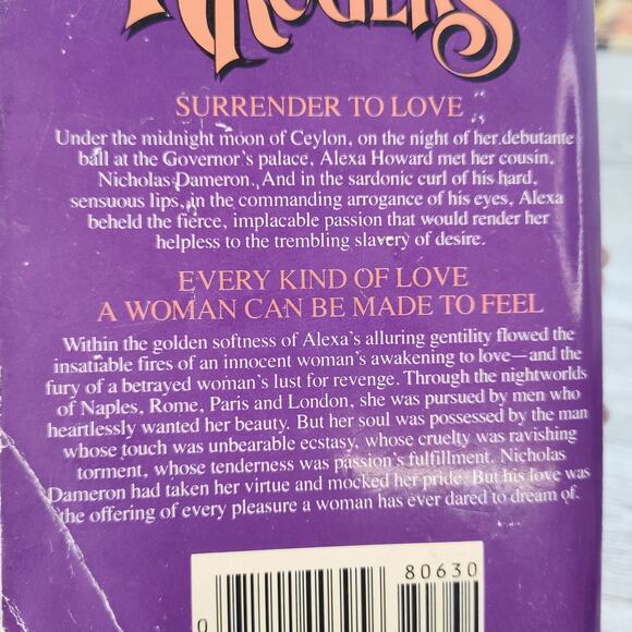 Surrender to Love by Rosemary‎ Rogers 1982 Avon Paperback Romance Clinch - Picture 5 of 11